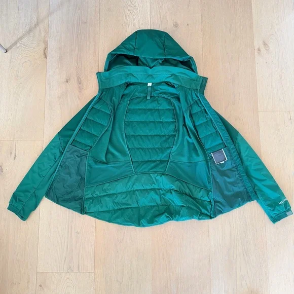Lululemon Down for it All Jacket Everglade Green - Sz. 6 - Picture 4 of 16